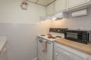 216 N Federal Highway 6, Lake Worth Beach, FL 33460 - MLS#R11147535