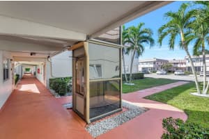 325 Saxony G, Delray Beach, FL 33446 - MLS#R11147554