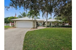 8121 SE Orchard Terrace, Hobe Sound, FL 33455 - MLS#R11147559