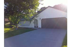 2433 SE Gowin Drive, Port Saint Lucie, FL 34952 - MLS#R11147573