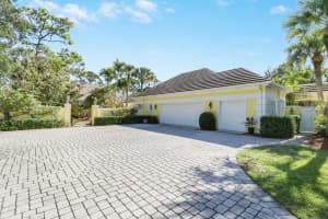 7107 SE Golfhouse Drive, Hobe Sound, FL 33455 - MLS#R11147577