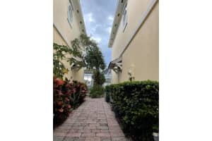 245 Fortuna Drive, Palm Beach Gardens, FL 33410 - MLS#R11147584