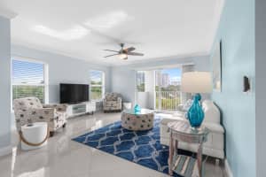 950 Ponce De Leon Road 401, Boca Raton, FL 33432 - MLS#R11147592