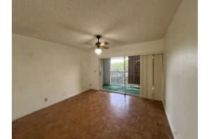 1526 SE Royal Green Circle 204, Port Saint Lucie, FL 34952 - MLS#R11147595