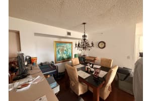 520 SW 111th Avenue 202, Pembroke Pines, FL 33025 - MLS#R11147613