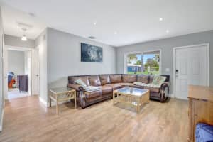 3241 SW 19th Street, Fort Lauderdale, FL 33312 - MLS#R11147620