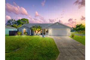 402 Watercrest Street, Sebastian, FL 32958 - MLS#R11147690