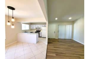 5320 Bosque Lane 88, West Palm Beach, FL 33415 - MLS#R11147706