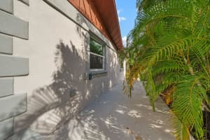 13359 Marcella Boulevard, Loxahatchee Groves, FL 33470 Sold 01/20/26