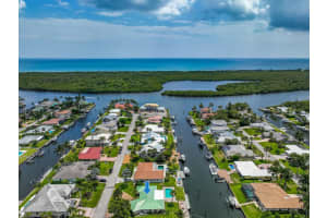 8502 Se Royal Street, Hobe Sound, Fl 33455, Hobe Sound