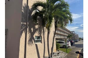 725 Lori Drive 107, Palm Springs, FL 33461 - MLS#R11147775