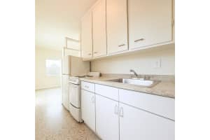 528 58th Street 1/2, West Palm Beach, FL 33407 - MLS#R11147777