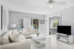 13518 Sabal Palm Court, Delray Beach, FL 33484 - MLS#R11147790