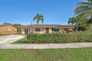 1476 N Mangonia Drive, West Palm Beach, FL 33401 - MLS#R11147796