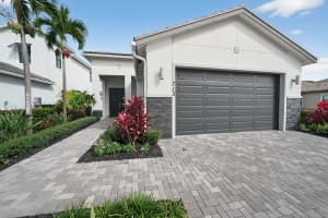 473 Fascino Circle, Port Saint Lucie, FL 34984 - MLS#R11147807
