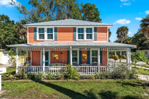 518 2nd Street, Fort Pierce, FL 34950 - MLS#R11147826