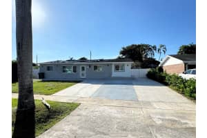 441 San Mateo Drive, Palm Springs, FL 33461 - MLS#R11147832