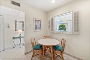 250 20th Street, Boca Raton, FL 33431 - MLS#R11147838