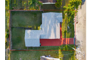 584 SE Greenway Terrace, Port Saint Lucie, FL 34983 - MLS#R11147842