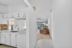 4542 Lucerne Lakes Boulevard, Lake Worth, FL 33467 - MLS#R11147897