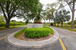8 Lake Vista Trail 205, Port Saint Lucie, FL 34952 - MLS#R11147906