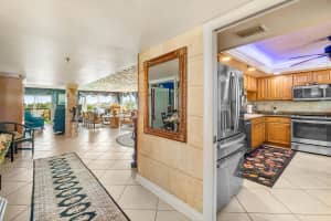 374 Golfview Road 205, North Palm Beach, FL 33408 - MLS#R11147919