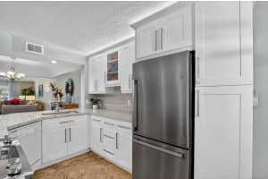 23345 Carolwood Lane Lane, Boca Raton, FL 33428 - MLS#R11147920