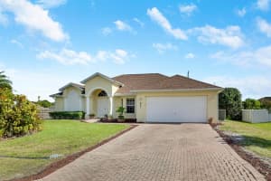 641 Lindsay Street, Port Saint Lucie, FL 34953 Sold 04/03/26