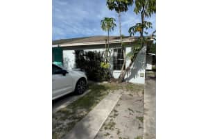 5823 S 37th Court, Greenacres, FL 33463 - MLS#R11147938