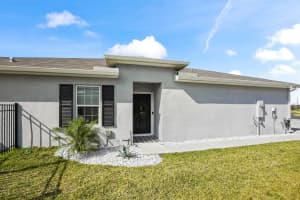 309 Raspberry Road, Fort Pierce, FL 34981 - MLS#R11147946