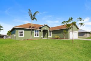 3889 Wycoff Street, Port Saint Lucie, FL 34953 - MLS#R11147992