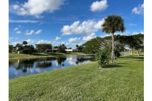 221 Lake Meryl Drive, West Palm Beach, FL 33411 - MLS#R11148038