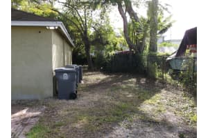 2648 Saginaw Avenue, West Palm Beach, FL 33409 - MLS#R11148054