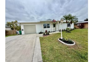 520 NW Azalea Avenue, Port Saint Lucie, FL 34983 - MLS#R11148055