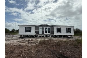 17026 NW 300th Street, Okeechobee, FL 34972 - MLS#R11148114