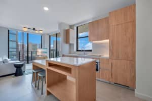 11 E 6th Street 2201, Miami, FL 33132 - MLS#R11148146