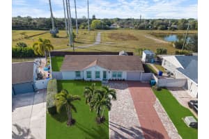 1104 Grandview Circle, Royal Palm Beach, FL 33411 - MLS#R11148152