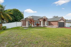1530 SW Escobar Lane, Port St Lucie, FL 34953 - MLS#R11148188