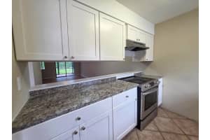 902 Riverside Drive, Greenacres