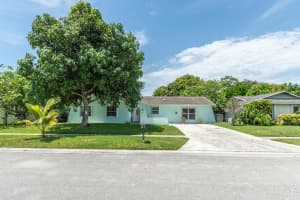 1045 Cameo Circle, West Palm Beach, FL 33417 - MLS#R11148213