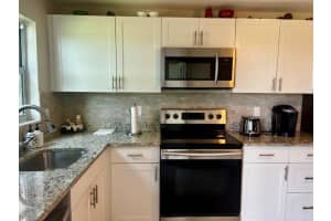 3755 Via Poinciana 304, Lake Worth, FL 33467, Lake Worth, FL 33467 - MLS#R11148239