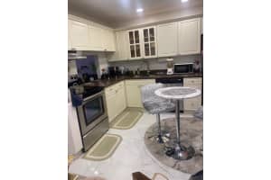 105 Lake Irene Drive, West Palm Beach, FL 33411 - MLS#R11148244