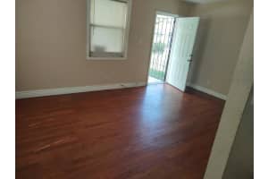 587 W 4th Street, Riviera Beach, FL 33404 - MLS#R11148250