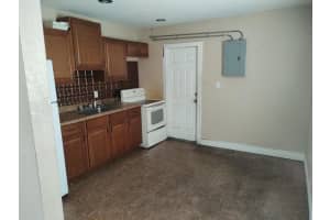 587 W 4th Street, Riviera Beach, FL 33404 - MLS#R11148250