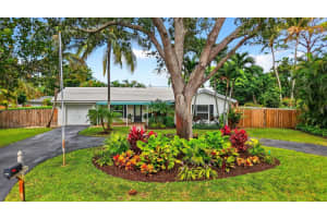 525 Sunset Road, Boynton Beach, FL 33435 - MLS#R11148278