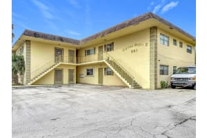 961 45th Street, Deerfield Beach, FL 33064 - MLS#R11148285