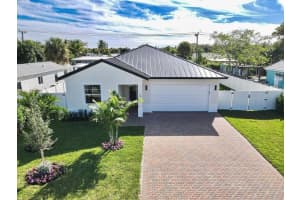 18 SW 6th Street, Delray Beach, FL 33444 - MLS#R11148292