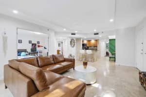 3143 Clint Moore Road 107, Boca Raton