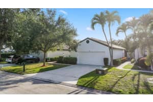 61 Ironwood Way, Palm Beach Gardens, FL 33418 - MLS#R11148364