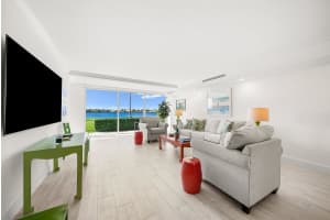 2170 Ibis Isle Road, Palm Beach, FL 33480 - MLS#R11148365